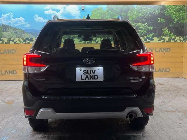 SUBARU FORESTER 2018