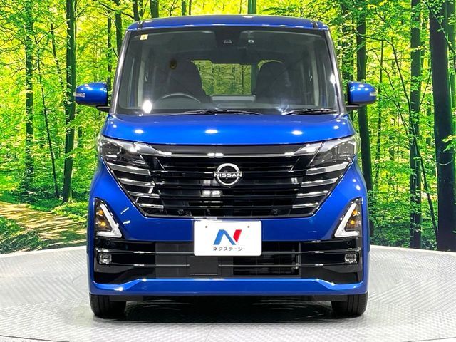 NISSAN ROOX 2023