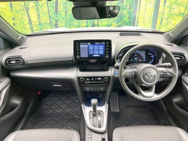 TOYOTA YARIS CROSS HYBRID 2023