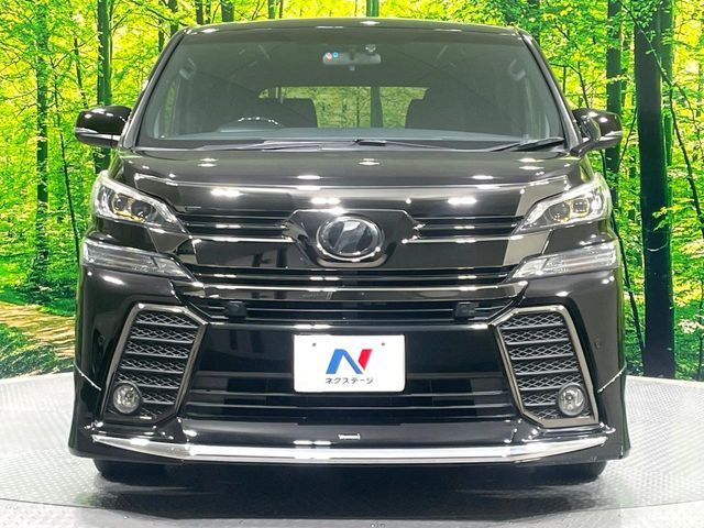 TOYOTA VELLFIRE 2017