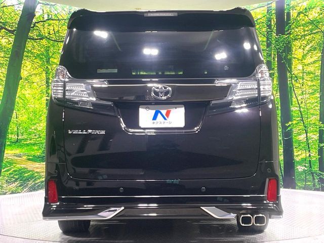 TOYOTA VELLFIRE 2017