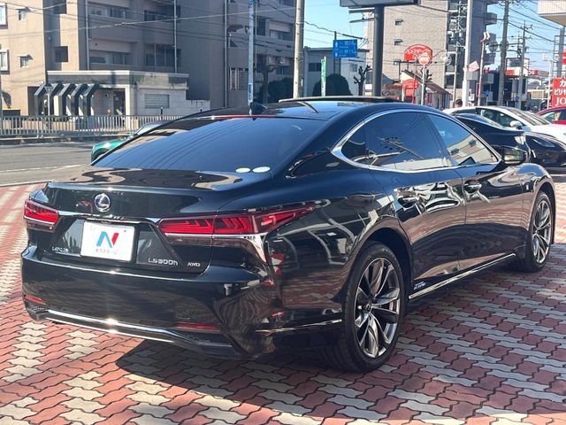 TOYOTA LEXUS LS500h 4WD 2018