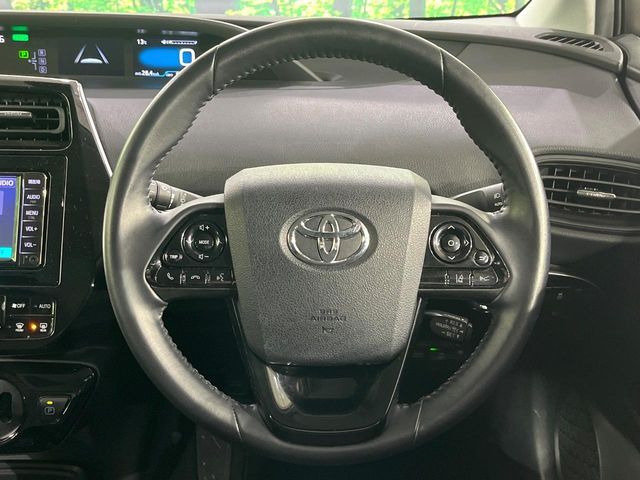 TOYOTA PRIUS 2020