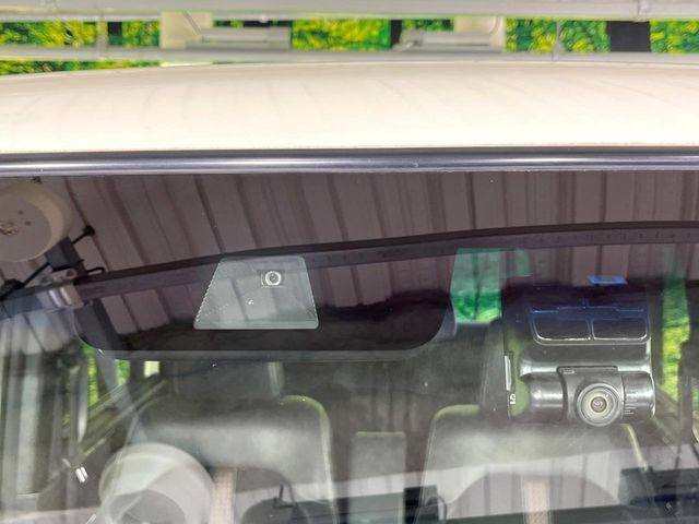 HONDA N BOX CUSTOM 2018