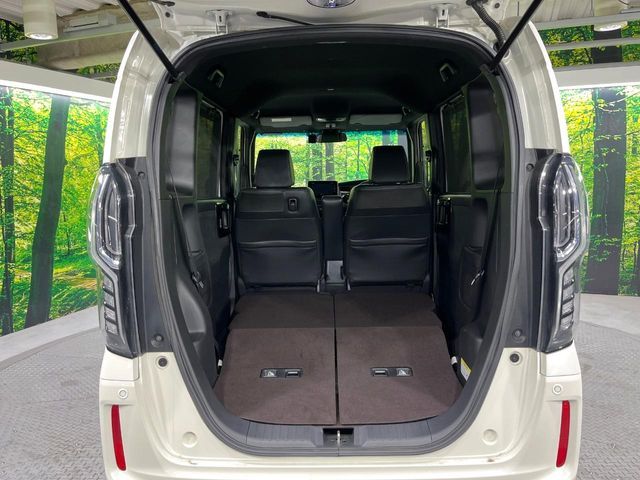 HONDA N BOX CUSTOM 2018