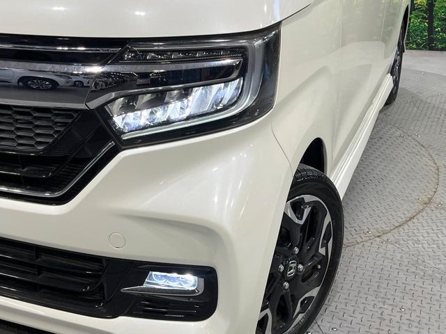 HONDA N BOX CUSTOM 2018