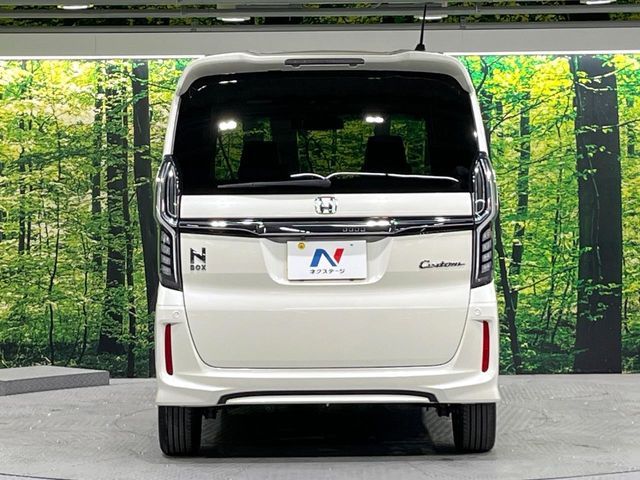 HONDA N BOX CUSTOM 2018