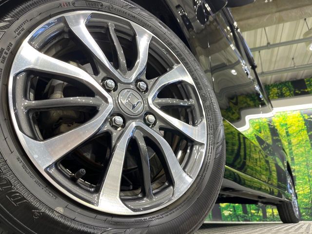 HONDA N BOX CUSTOM 2024