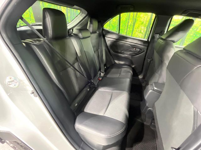 TOYOTA YARIS CROSS HYBRID 2025