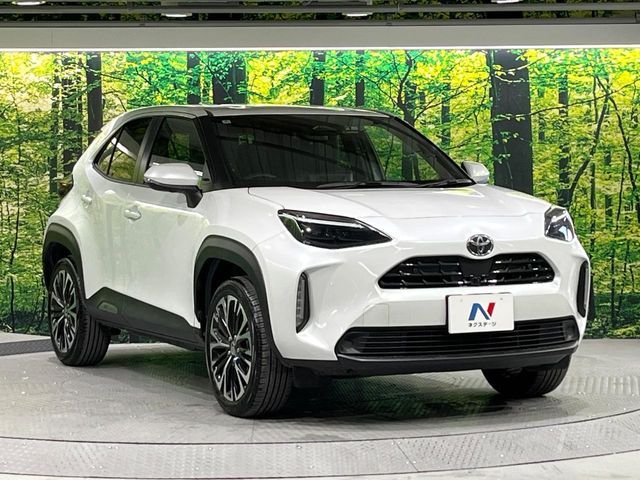 TOYOTA YARIS CROSS HYBRID 2025