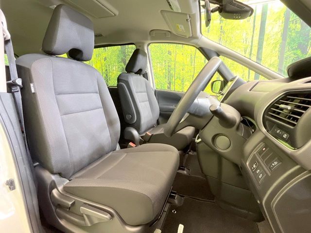 NISSAN SERENA  S-HYBRID 2019