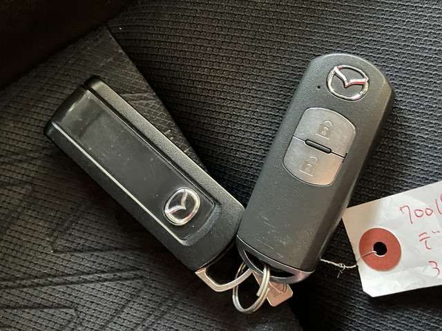 MAZDA DEMIO 4WD 2015