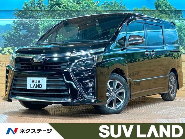 TOYOTA VOXY 2018