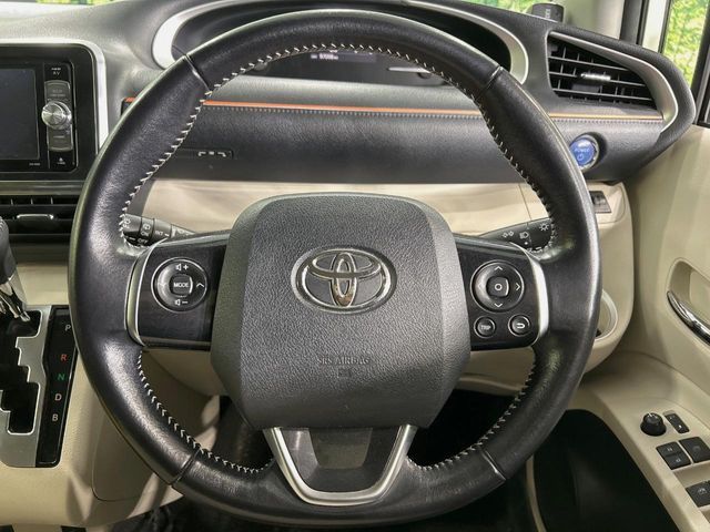 TOYOTA SIENTA HYBRID 2016