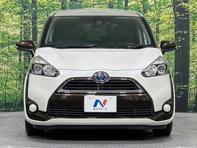 TOYOTA SIENTA HYBRID 2016