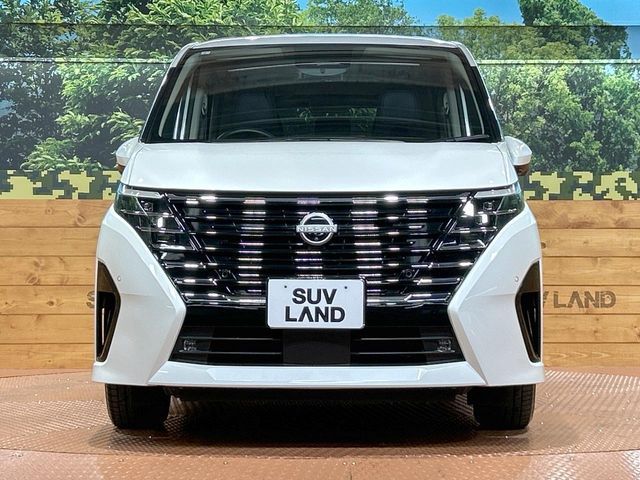 NISSAN SERENA  WG 2023