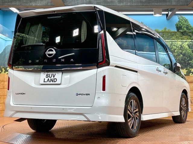 NISSAN SERENA  WG 2023