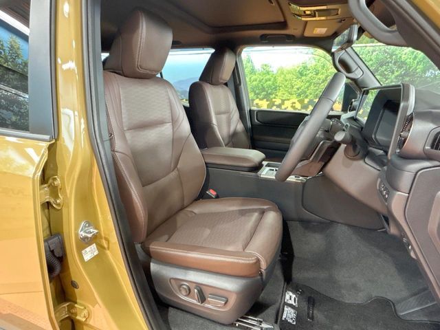 TOYOTA LANDCRUISER 250 2024