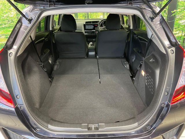 HONDA FIT HYBRID 2016