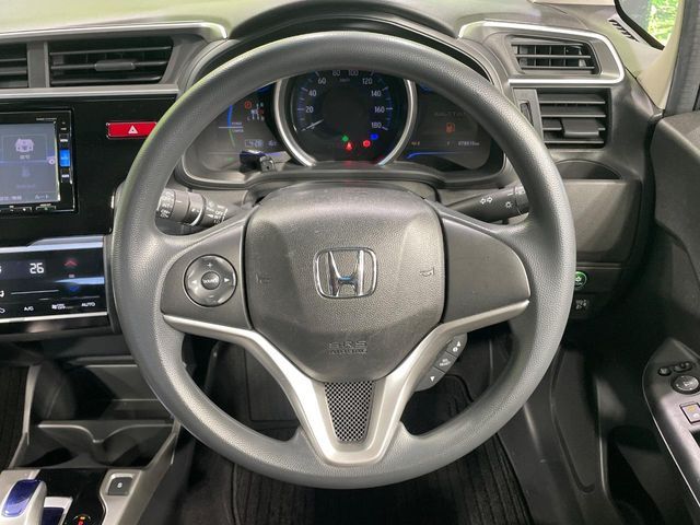 HONDA FIT HYBRID 2016