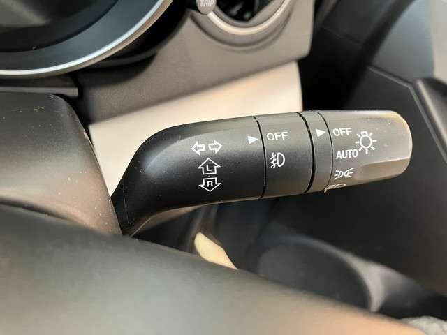 MAZDA AXELA SPORTS 2014