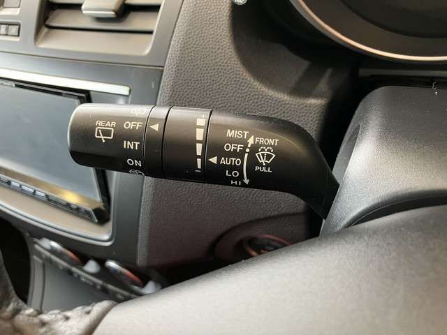 MAZDA AXELA SPORTS 2014