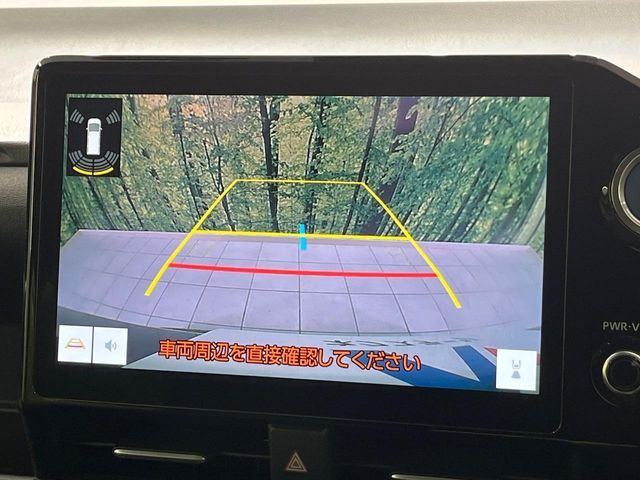 TOYOTA VOXY HYBRID 2023