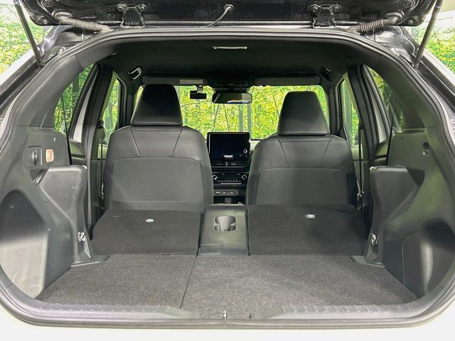 TOYOTA YARIS CROSS HYBRID 2025