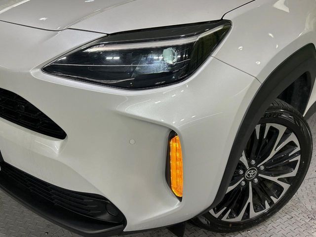 TOYOTA YARIS CROSS HYBRID 2025