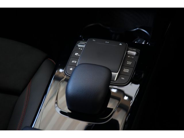 MERCEDES BENZ MERCEDES BENZ CLA Shooting Brake 2021