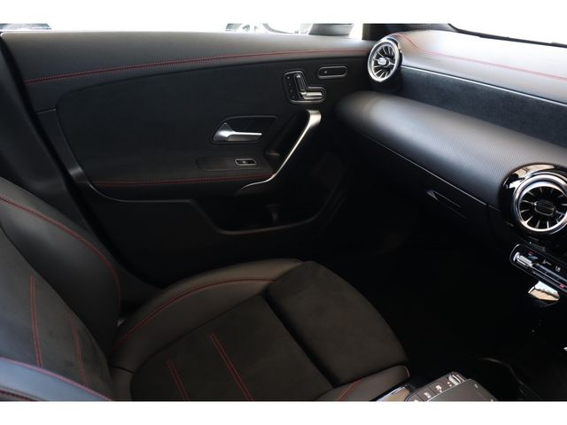 MERCEDES BENZ MERCEDES BENZ CLA Shooting Brake 2021