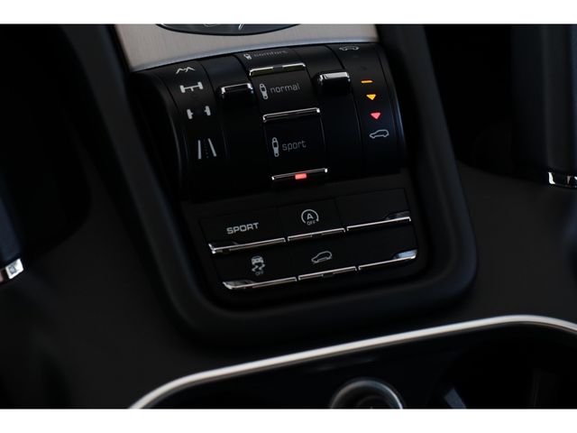 PORSCHE PORSCHE Cayenne 2010