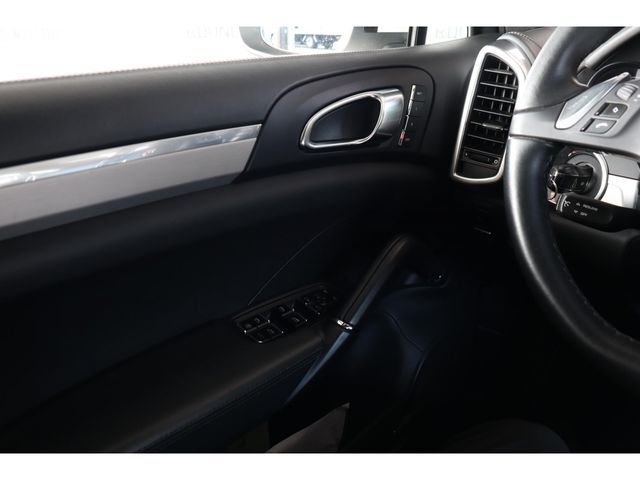 PORSCHE PORSCHE Cayenne 2010