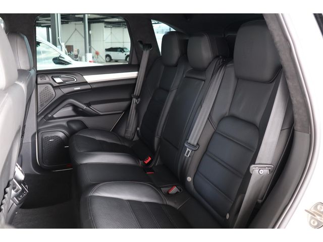 PORSCHE PORSCHE Cayenne 2010