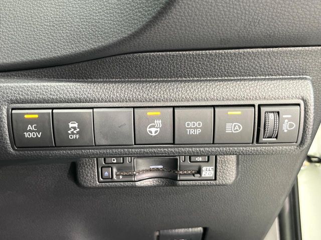 TOYOTA COROLLA TOURING HYBRID 2023