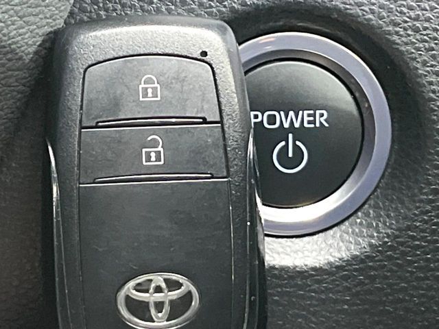 TOYOTA COROLLA TOURING HYBRID 2023