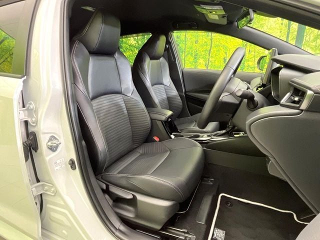 TOYOTA COROLLA TOURING HYBRID 2023