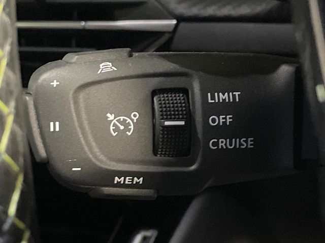 PEUGEOT PEUGEOT 208 2022