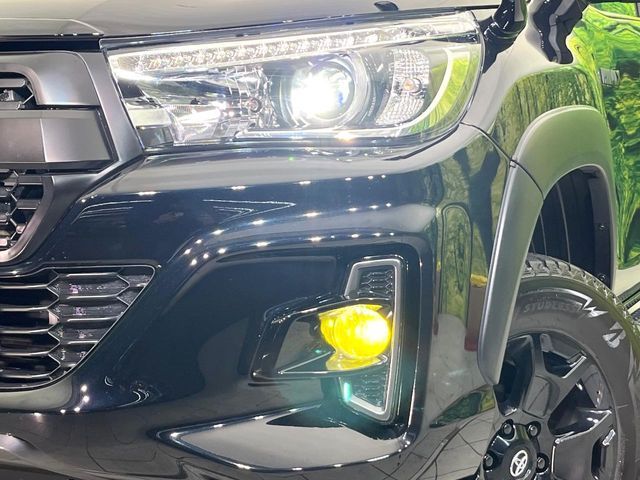 TOYOTA HILUX 4WD 2020