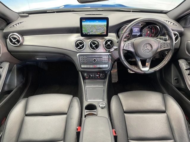 MERCEDES BENZ MERCEDES BENZ GLA class 2017