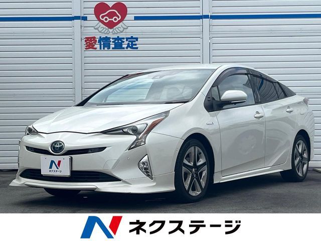 TOYOTA PRIUS 2017