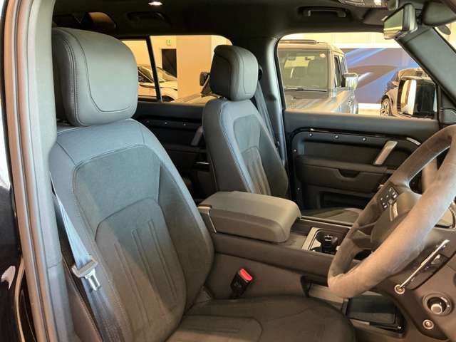 ROVER ROVER DEFENDER 2023