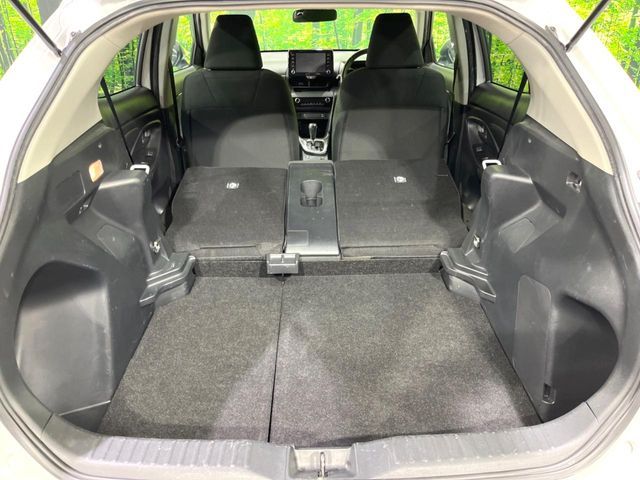 TOYOTA YARIS CROSS 2023