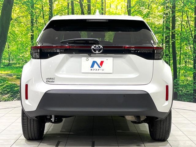 TOYOTA YARIS CROSS 2023