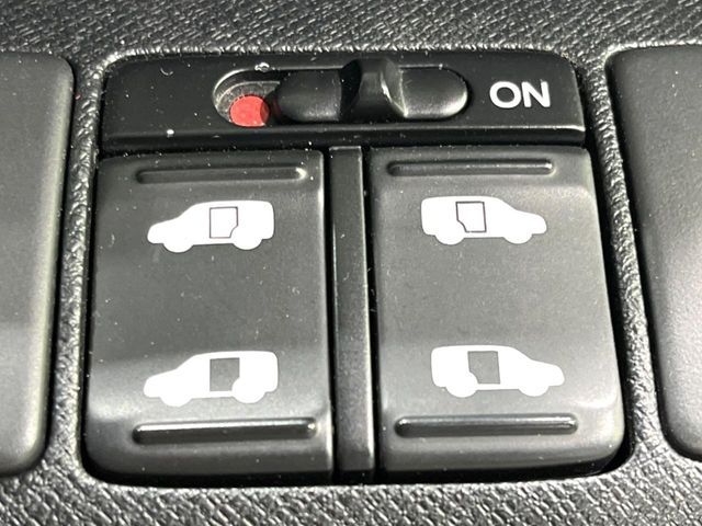 HONDA STEPWAGON SPADA 2013