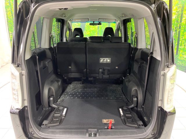 HONDA STEPWAGON SPADA 2013