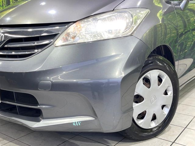 HONDA FREED 2012
