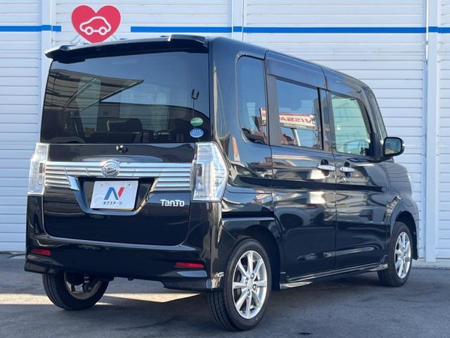 DAIHATSU TANTO CUSTOM 2017