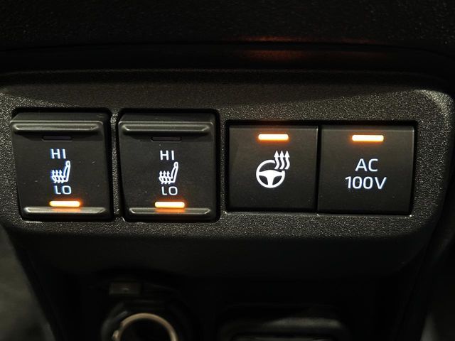 TOYOTA SIENTA HYBRID 2023