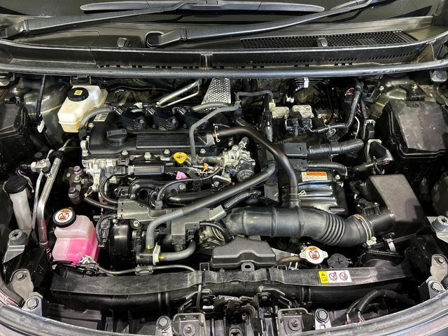 TOYOTA SIENTA HYBRID 2023